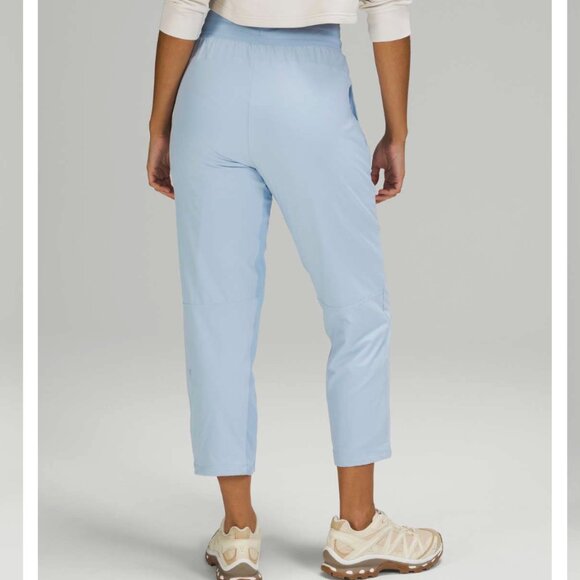 Lululemon Beyond the Studio Crop Pants Blue Linen Size 2 - Picture 2 of 10